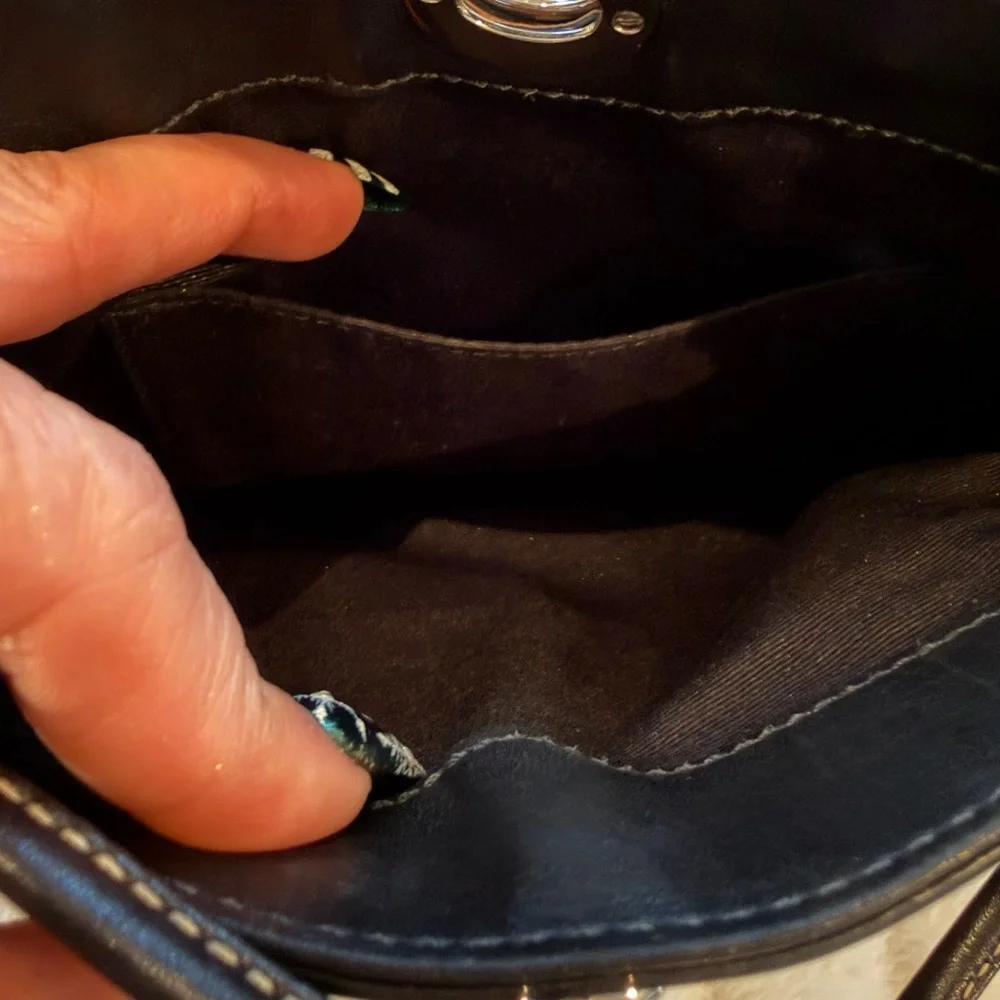 Coach Signature Turnlock Canvas and Leather Shoulder Bag - Picture 6 of 8